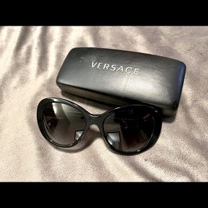 Versace 4273 Subtle Cateye - Black